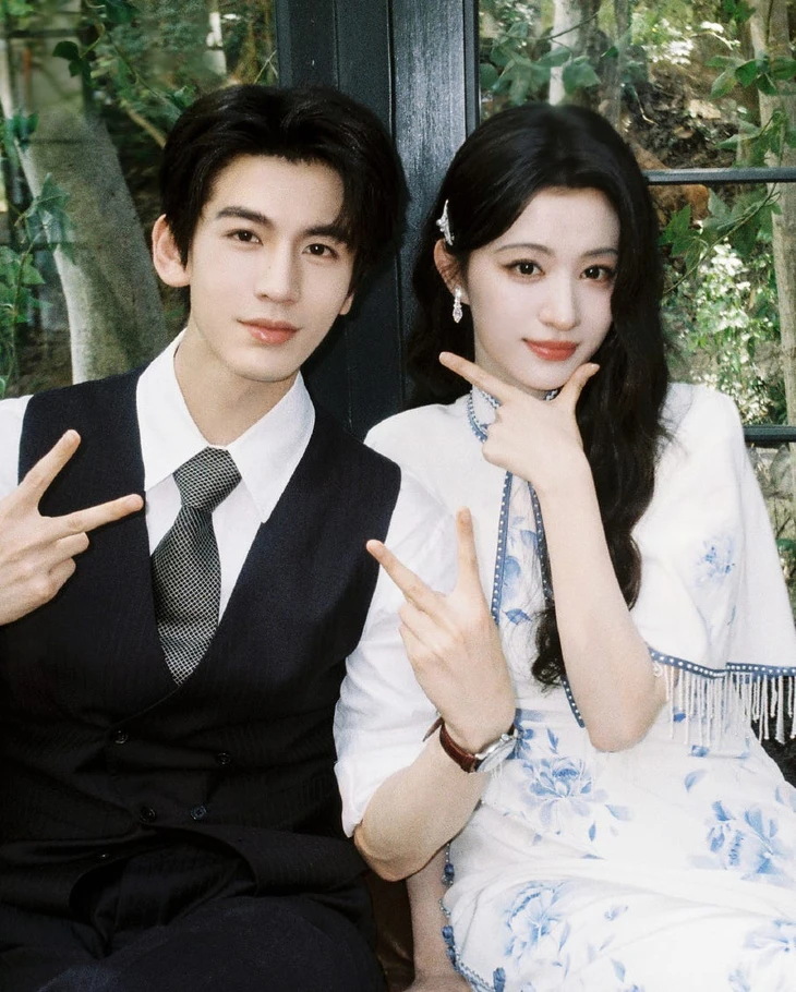 Let's wait and see the heartbreaking love story of Zhang Linghe and Wang Churan - Image 3.