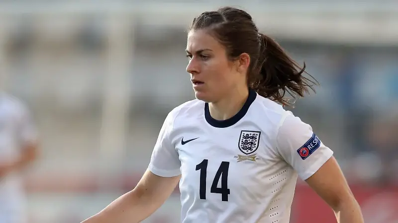 Karen Carney (144 partidos internacionales)