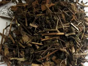 5 herbal remedies to nourish the liver in spring.