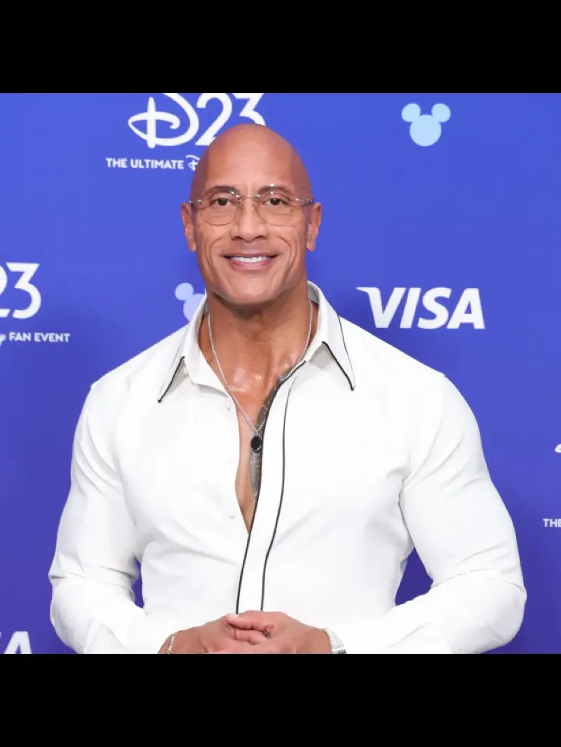 Dwayne Johnson spera in ‘biglietti Disney gratis a vita’