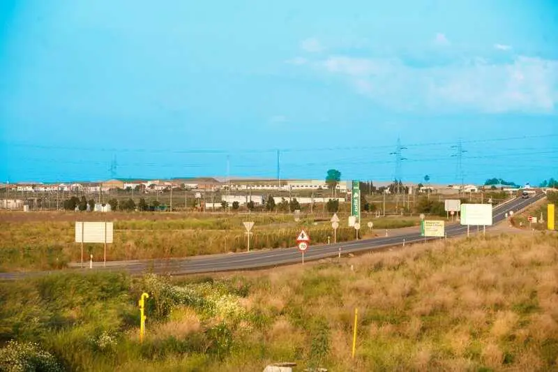 La Junta licita por 35 millones la primera fase deurbanización del área logística de Majarabique