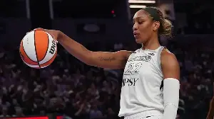 How long would it take A'ja Wilson to become the WNBA's all-time leading scorer?