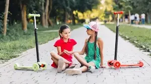 Summer vacation started and kids want to play outside? Paediatrician warns of 12 dangerous signs of heat exhaustion
