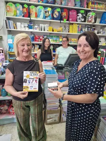 El Ayuntamiento reafirma su apoyo a las papelerías ylibrerías de barrio