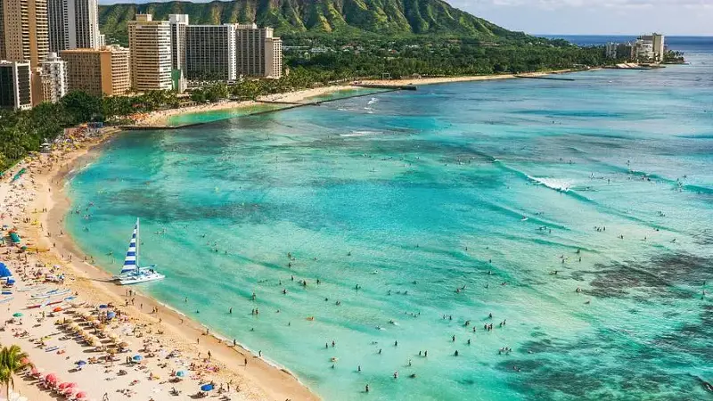 Beautiful but budget-busting: Urban Honolulu ranked fifth overall in WalletHub’s 2026 travel study.