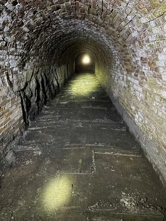 Cuevas del Almanzora recupera el histórico Túnel minero de Villaricos para uso peatonal y turístico con financiación de la Unión Europea