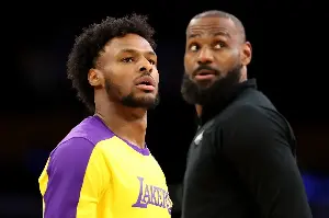 LeBron James Goes Viral for Yelling at Bronny During Lakers Game