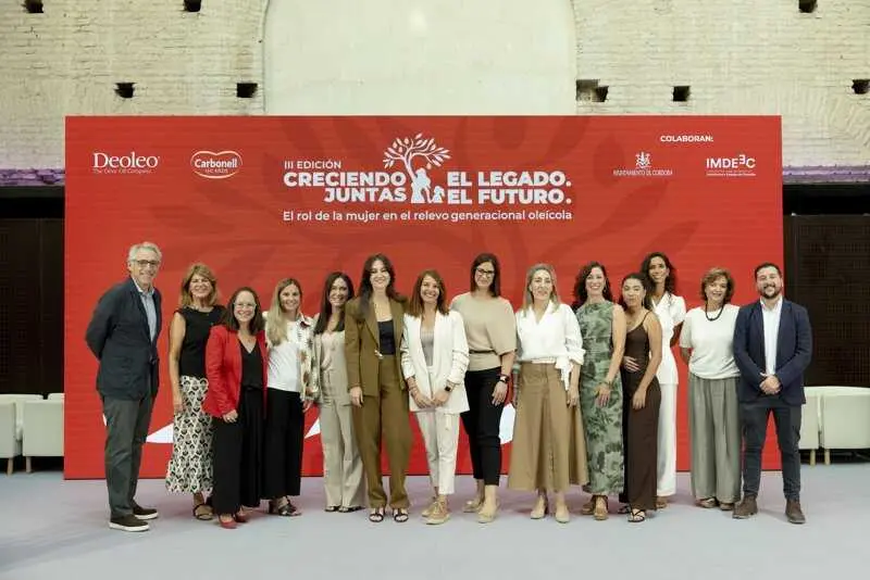 La III edición de 'Creciendo Juntas' de Deoleo y Carbonell sitúa el relevo generacional y liderazgo femenino en centro