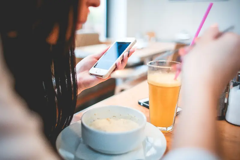 Scrolling through a phone while eating distracts one from recognising fullness cues. 