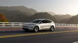 Tesla brings Model Y L to Filipino families: 6 seats, golf bags welcome