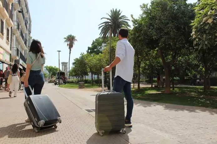El intercambio de casas en Andalucía crece un 30%, con 3.510 movimientos más que en 2025