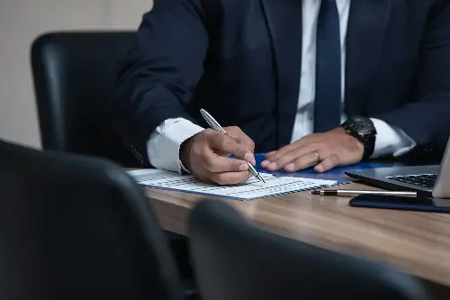 La importancia de contar con un abogado especializado en extranjería 2 La importancia de contar con un abogado especializado en extranjería 2