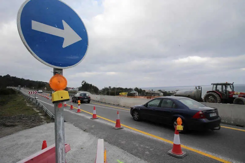 El Ayuntamiento avanza en la mejora de la movilidad de dos parques empresariales de la ciudad