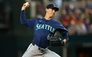 George Kirby roughed up as Rangers extend lead over Mariners atop AL West