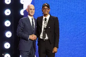Sixers select Alabama guard Labaron Philon with the 22nd overall pick