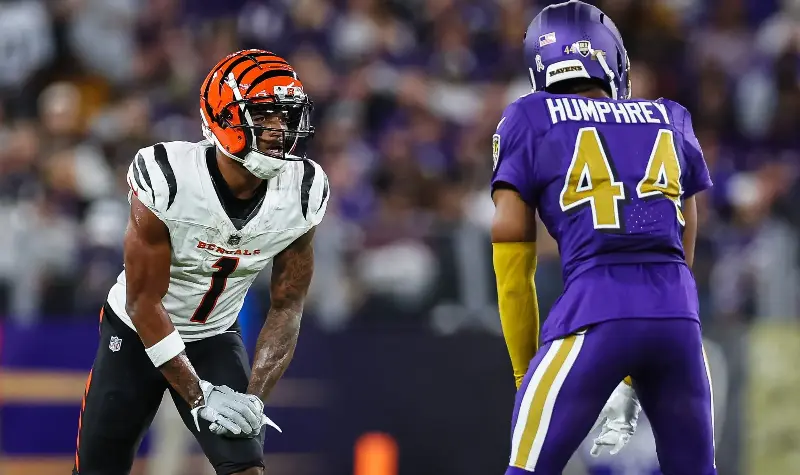 Ja'Marr Chase #1 of the Cincinnati Bengals lines up against Marlon Humphrey #44 of the Baltimore Ravens during the first half at M&T Bank Stadium on November 7, 2024 in Baltimore, Maryland. (Photo by Scott Taetsch/Getty Images)