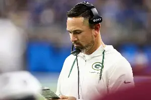 Matt LaFleur reacts to controversial penalties in Packers-Lions game