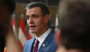 Sánchez blinda a Zapatero, pero por primera vez asoma elecciones si fracasan los Presupuestos