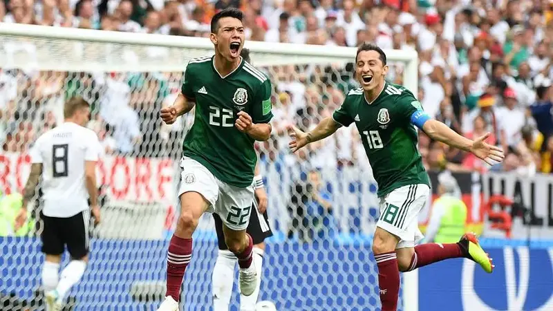 Hirving Lozano, Andres Guardado
