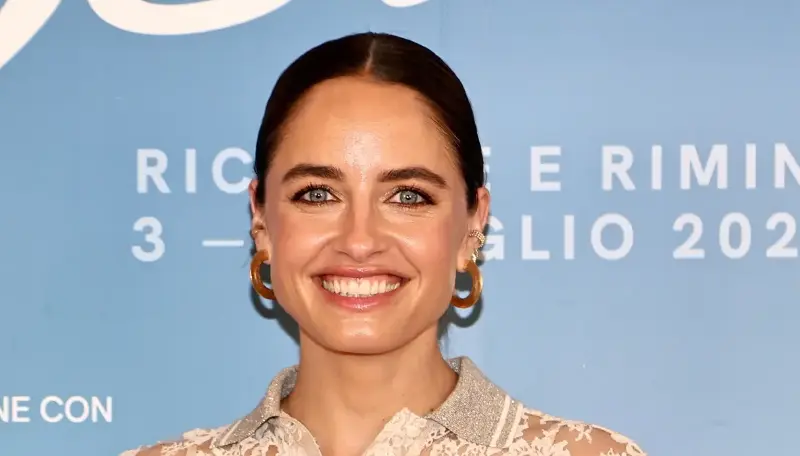 Matilde Gioli all'Italian Global Series 2026, la sorprendente rilettura del pizzo come madrina dell'evento