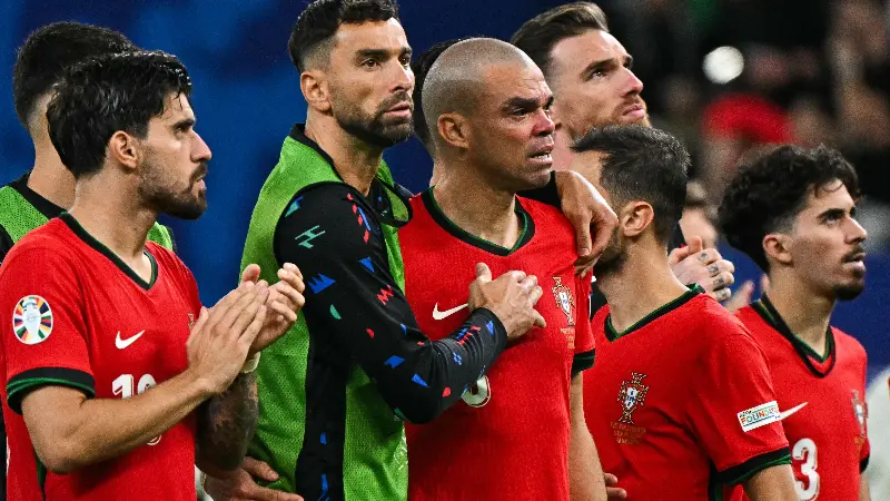 IL 12 DICEMBRE LA CERIMONIA DI ADDIO