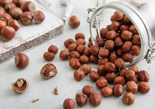 Hazelnuts are rich in fiber.