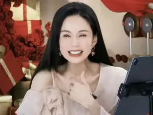 Li Ruotong, who played 'Little Dragon Girl,' apologizes.