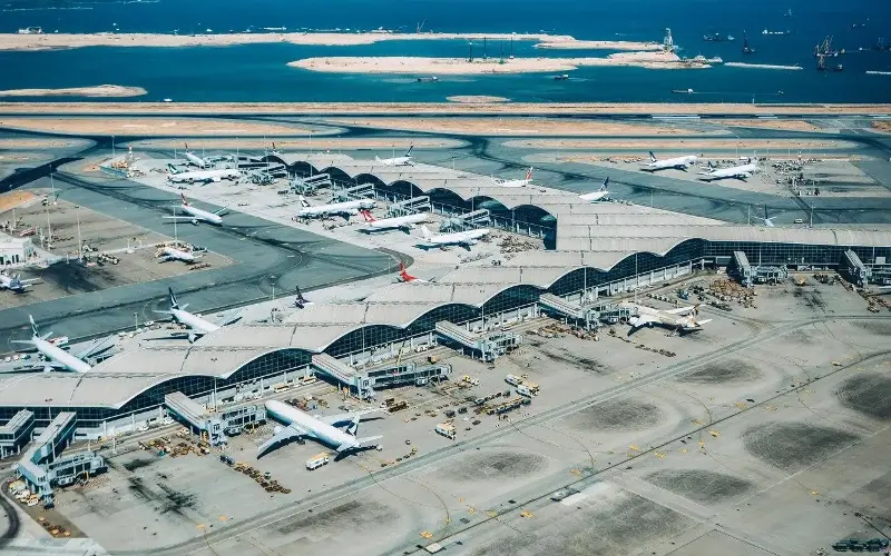 What's on the 12 most unusual airport runways in the world? - Photo 2. Có gì ở 12 đường băng sân bay kỳ lạ nhất thế giới?- Ảnh 2.