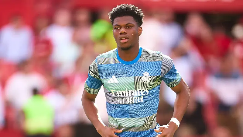 El Manchester United sigue interesado en Aurélien Tchouameni y ha hecho una nueva oferta al Real Madrid por el centrocampista