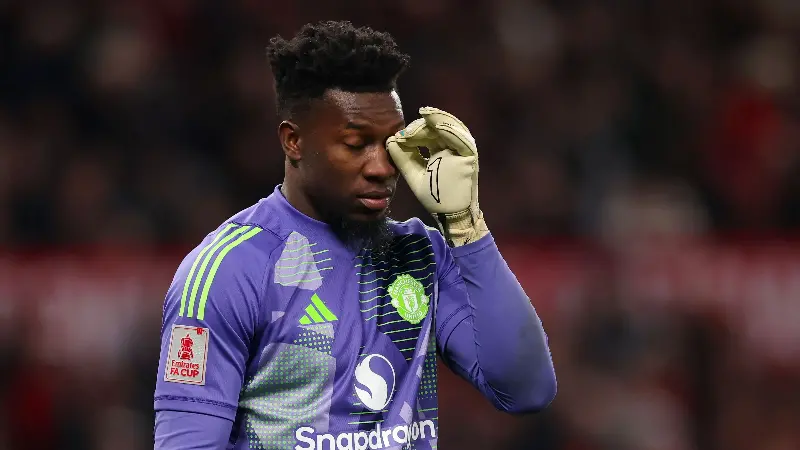 Onana tiene «un extraño error en él».