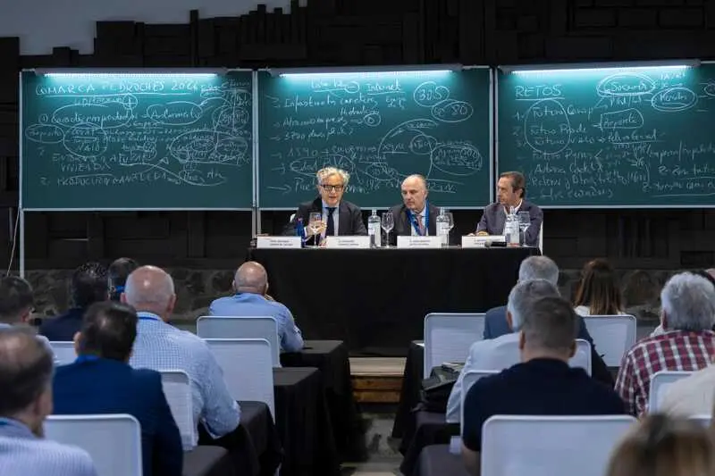 La Diputación destaca Los Pedroches como modelo de éxito socioeconómico con Covap como motor