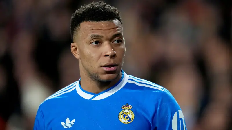 Mbappé jugó durante semanas con dolor, y ahora habla claro