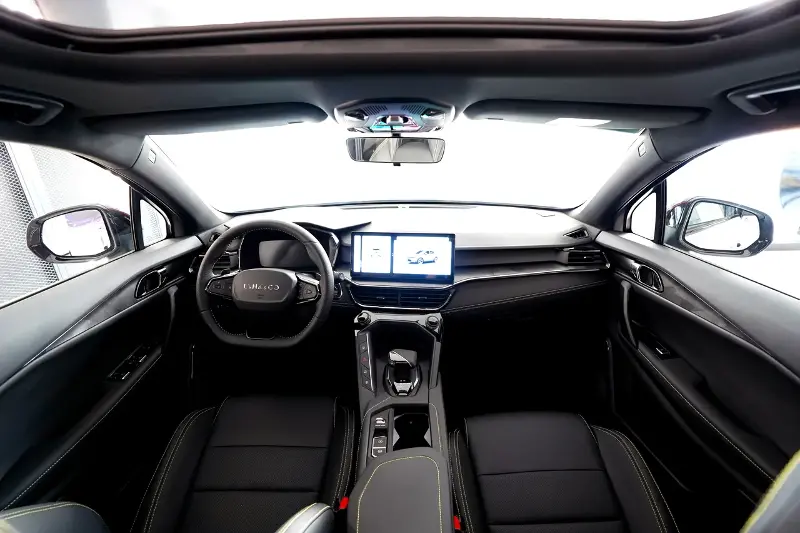 Lynk & Co 06 Origin SE Sport