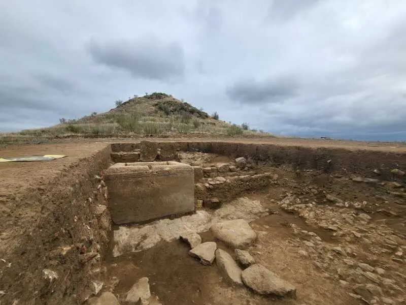 Nuevos hallazgos arqueológicos revelan la evolución urbana y comercial de la ciudad romana de Mellaria