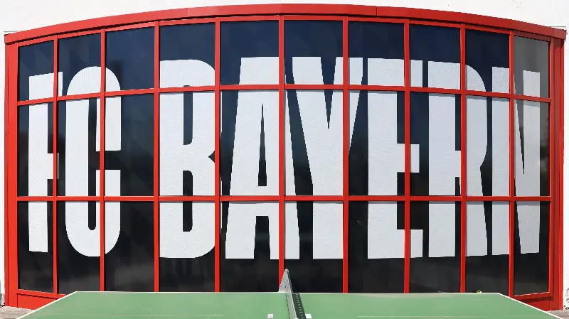 FC Bayern de Múnich, Noticias: el FCB, sancionado por retrasos