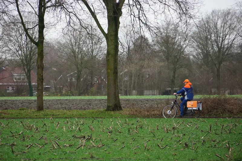 PostNL lanceert eerste automatische pakketautomaat in België