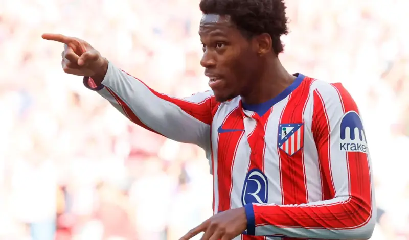 Jonathan David cambia la historia: del olvido en Turín al oro en Madrid