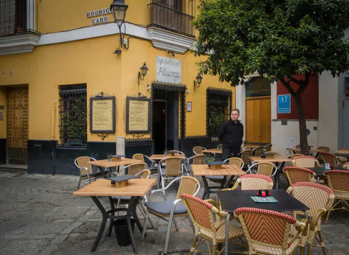 Andalucía lidera el crecimiento en trabajadores turísticos en mayo, con 9.303 afiliados más hasta los 372.838