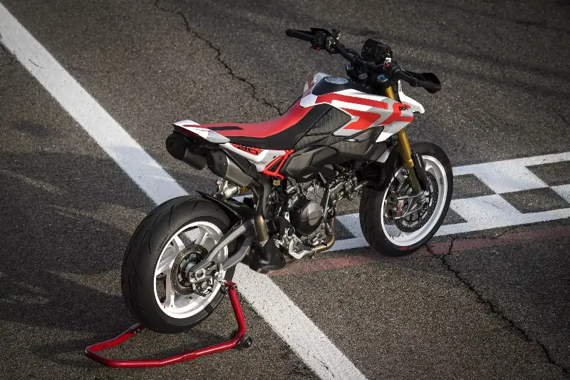 Hypermotard V2 Hypermotard V2