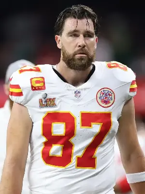 'Uncle' Travis Kelce always happy to 'play Barbies'