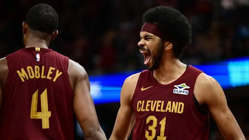 Evan Mobley, Jarrett Allen