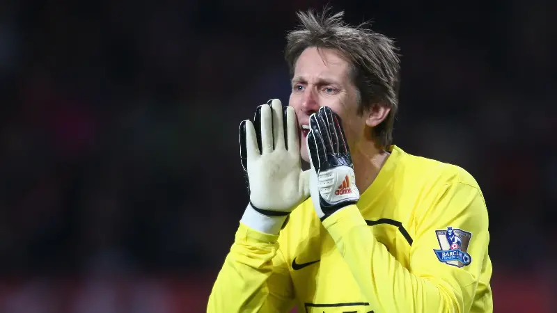 Siguiendo el ejemplo de Van der Sar