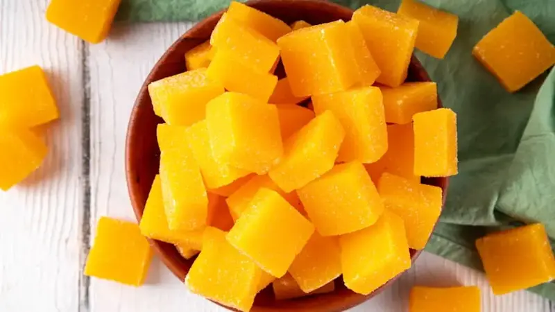 Dried mango cubes,organic fruit marmalade  without added sugar