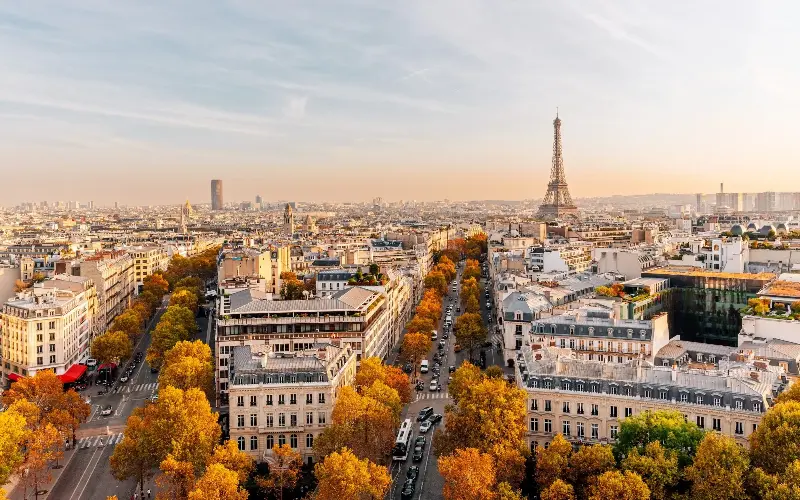 Paris has much more to offer than the Eiffel Tower... - Getty Images/Alexander Spatari
