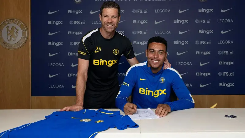 Alonso reshapes the Chelsea project
