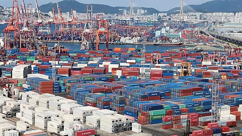 Emiratos y Qatar buscan crear un corredor comercial asiático con Corea del Sur