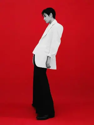 BTS V Praised by The New York Times for His “Most Powerful Voice” in ‘ARIRANG’