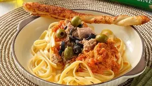 How to enjoy Italian breadsticks Grissini