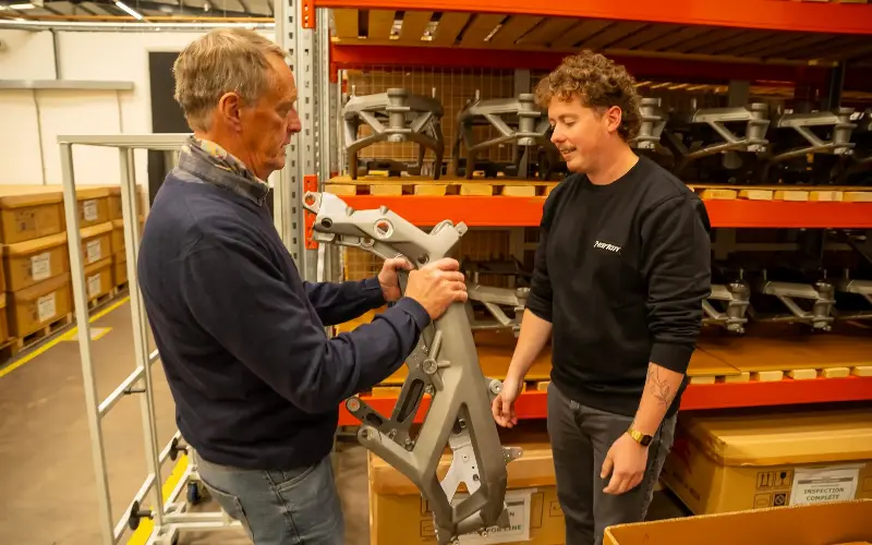 Andrew English inspects the Manx R production, which is state-of-the-art but with a hand-built authenticity - Barry Hayden for Norton