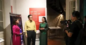 Cua Nam Ward promotes the development of cultural industries through the livestream "Memories of Hanoi".